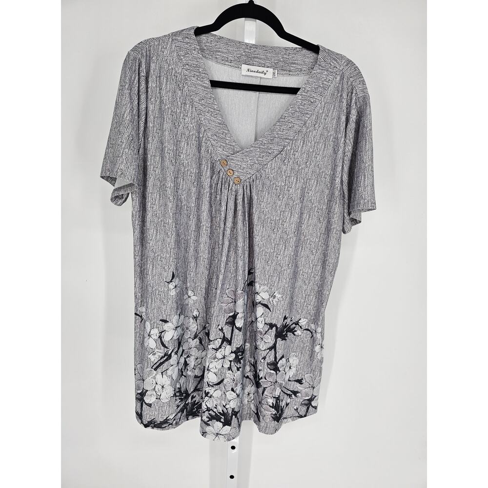 Ninedaily Women's Gray Floral V-Neck Short Sleeve Ruffle Top Size 2XL